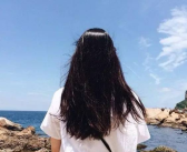 背影女头像简单干净
